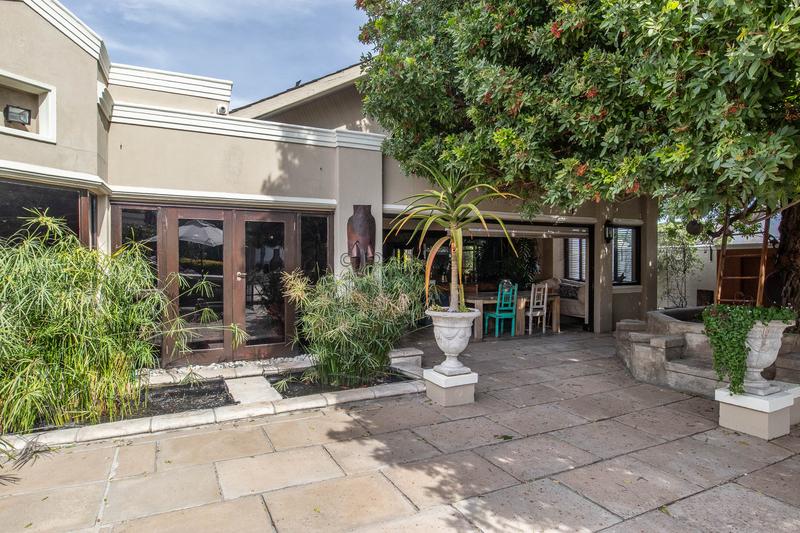 6 Bedroom Property for Sale in Plumstead Western Cape